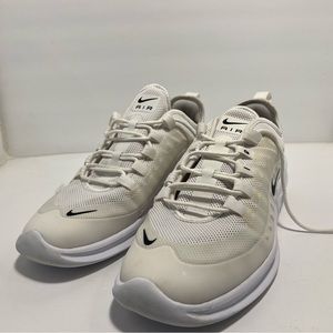 Nike air max men's  size 9.5 US, 8.5 UK running shoes